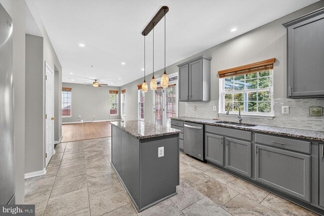 9624 Stuart Ln in Clinton, MD - Building Photo - Building Photo