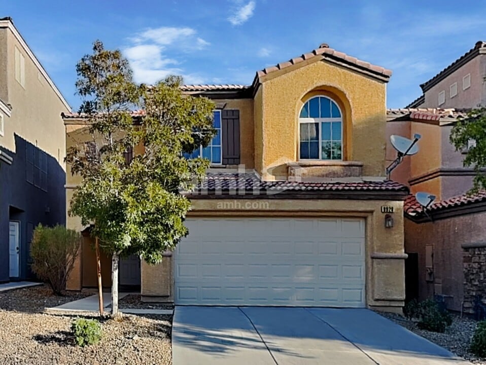 8920 Bonneville Peak Ct in Las Vegas, NV - Foto de edificio