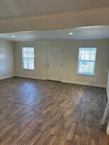 3331 Longhorn Dr in Houston, TX - Building Photo