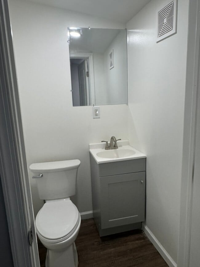 3917 Melon St in Philadelphia, PA - Building Photo - Building Photo