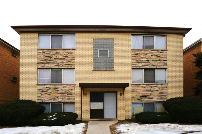 10483 Ann Ct in Rosemont, IL - Foto de edificio - Building Photo