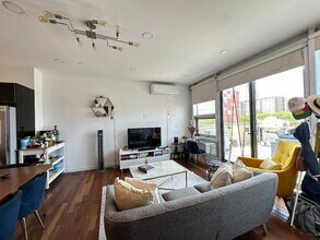 195 Classon Ave in Brooklyn, NY - Building Photo - Building Photo