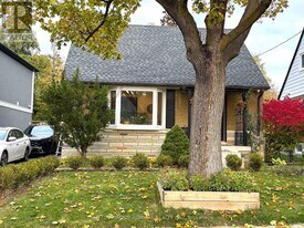 37 Coppermill Dr in Toronto, ON - Building Photo