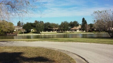 313-2 Bolivar Ave in Rancho Viejo, TX - Building Photo - Building Photo