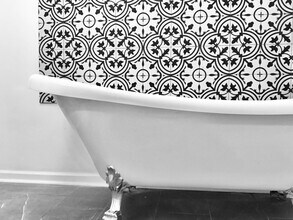 738 N Clark St, Unit #3 in Chicago, IL - Building Photo - Building Photo