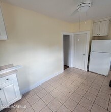 922 NJ-34 in Matawan, NJ - Building Photo - Building Photo