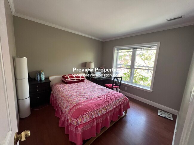 property at 164 Newton St