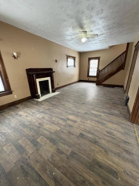 24 Euclid Ave in Struthers, OH - Building Photo - Building Photo