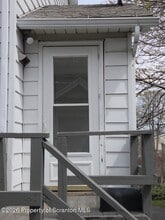 138 Charles St in Throop, PA - Building Photo - Building Photo