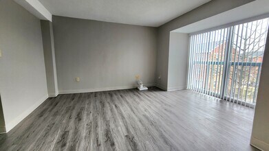 77 N Point Dr, Unit 315 in Boston, MA - Building Photo - Building Photo
