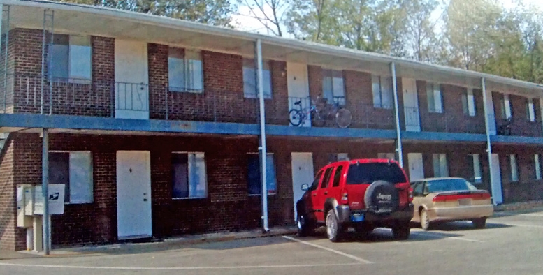 University Apartments in Muncie, IN - Building Photo