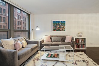 440 N Wabash Ave, Unit 507 in Chicago, IL - Building Photo - Building Photo