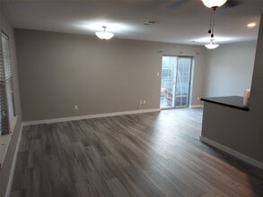 933 Valentine Ave in Waco, TX - Building Photo - Building Photo