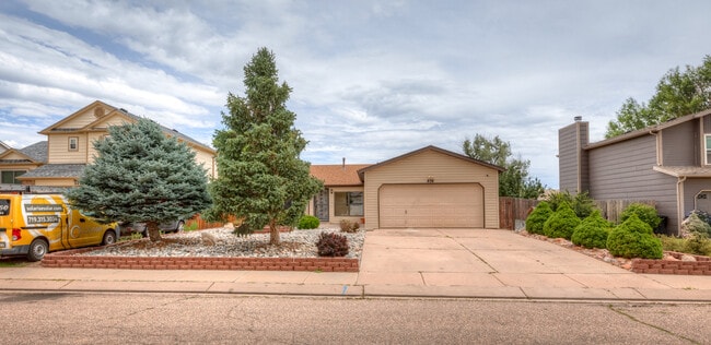 property at 838 Daffodil St