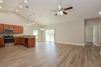 1232 Salisbury Dr in Winter Haven, FL - Building Photo - Building Photo