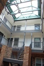 5325 Bent Tree Forest Dr in Dallas, TX - Building Photo - Building Photo