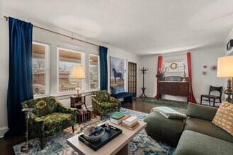 4040 W 158th St in Cleveland, OH - Building Photo - Building Photo