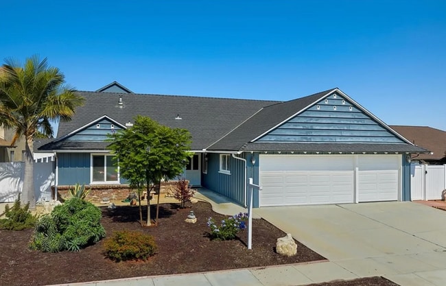 property at 20428 Roslin Ave