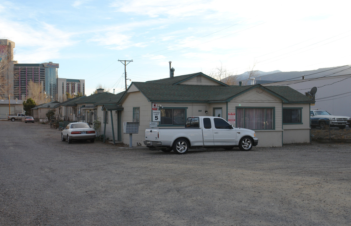 Gentry Apartments in Reno, NV - Foto de edificio