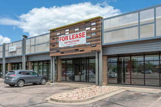 Stillwater Crystal Springs in Colorado Springs, CO - Foto de edificio - Building Photo