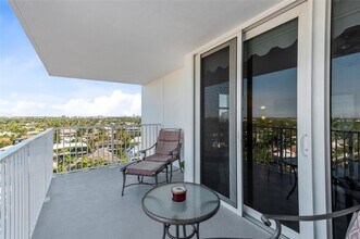 2881 NE 33rd Ct, Unit PH A in Fort Lauderdale, FL - Building Photo - Building Photo