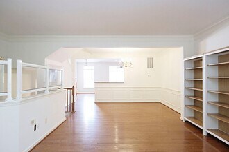 920 Rainier Rd in Charlottesville, VA - Building Photo - Building Photo