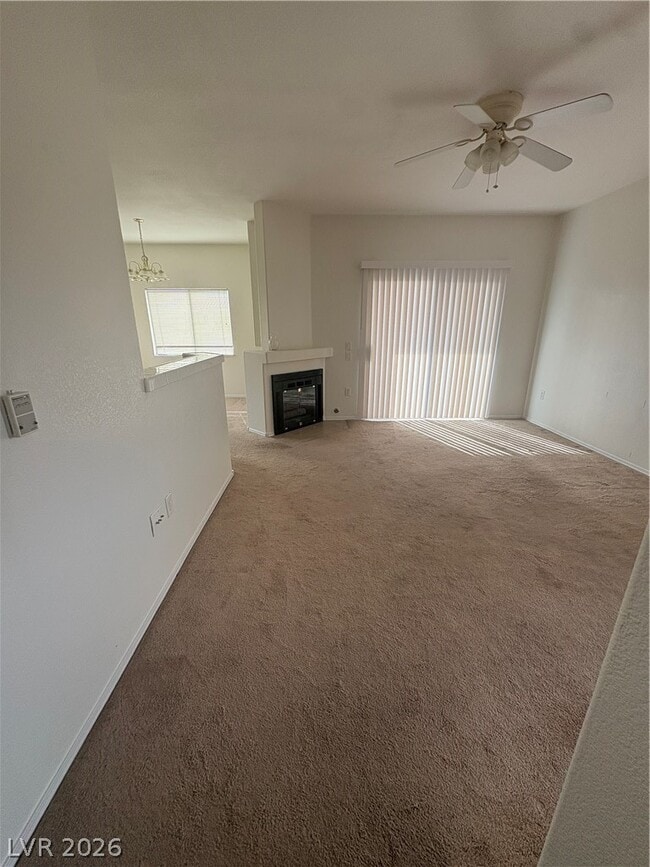 1050 E Cactus Ave in Las Vegas, NV - Building Photo - Building Photo