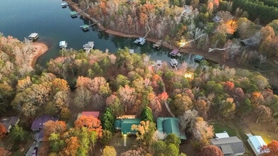 160 Hugh Dorsey Rd in Hartwell, GA - Building Photo - Building Photo