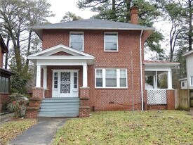 1815 Berkeley Ave in Chester, VA - Building Photo