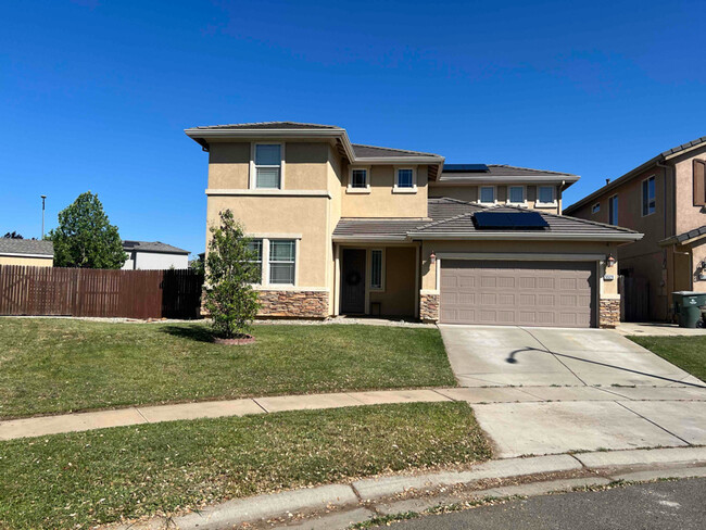 property at 5529 Trailhead Loop