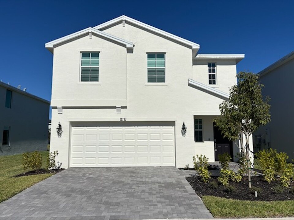 11171 Middle Strm Dr in Port St. Lucie, FL - Building Photo