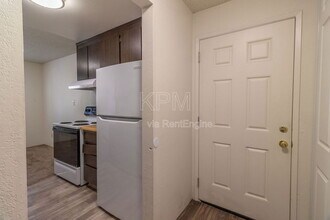 4332 Pacific Ave in Stockton, CA - Building Photo - Building Photo