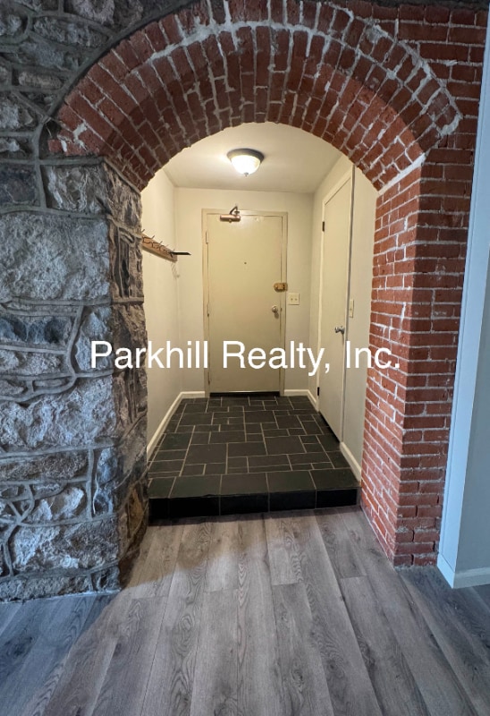 420 W Pennsylvania Ave in Pen Argyl, PA - Building Photo - Building Photo