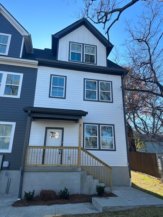 200 Raymond St in Nashville, TN - Building Photo