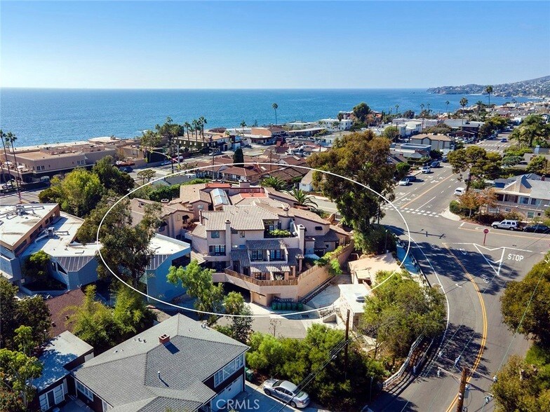 237 Calliope St in Laguna Beach, CA - Building Photo