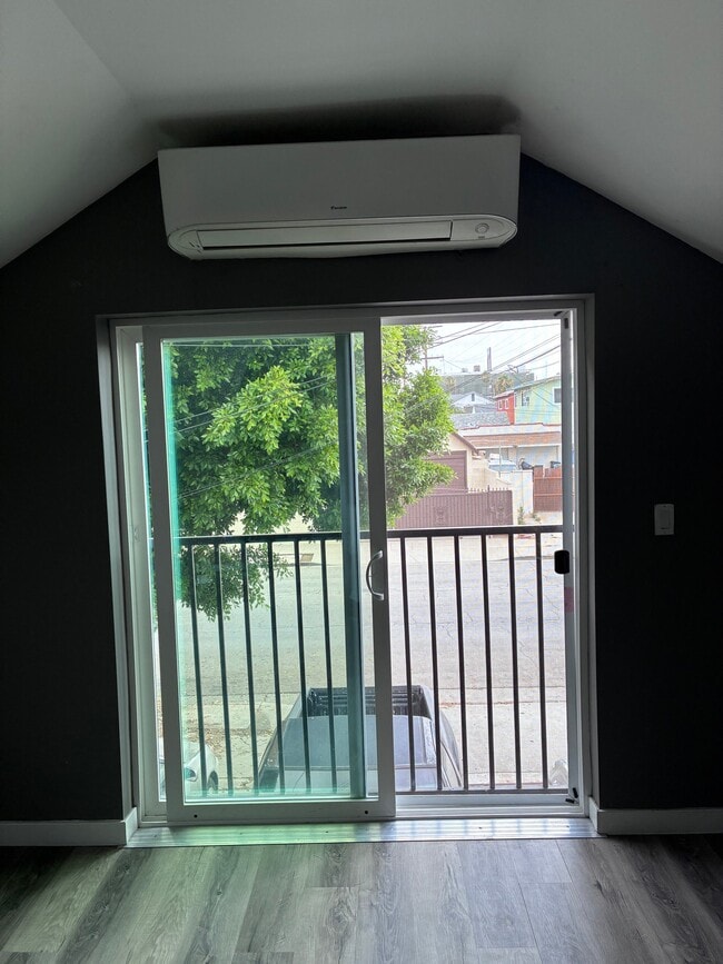 property at 1004 Amalia Ave