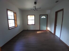13768 US-90 in Live Oak, FL - Building Photo - Building Photo