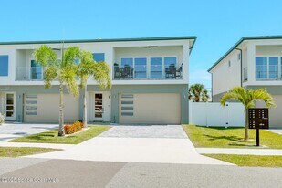 219 6th Ave, Unit 1314 in Indialantic, FL - Building Photo