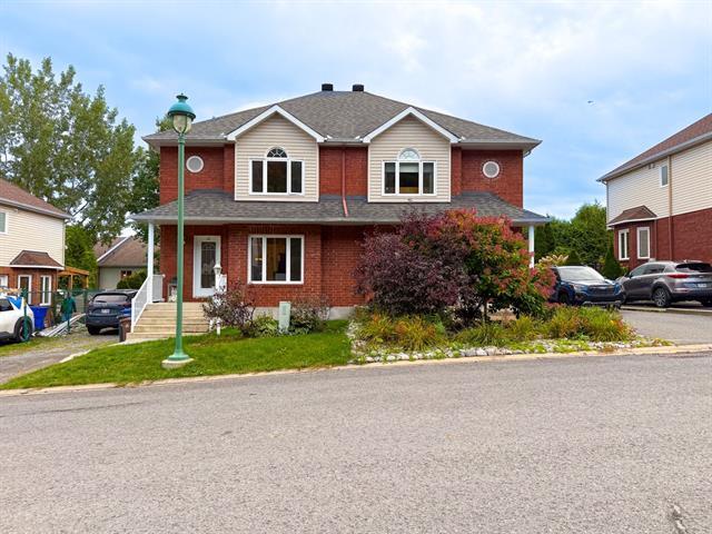 property at 43 Rue du Huard