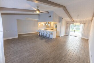 19509 Hampton Dr in Boca Raton, FL - Building Photo - Building Photo