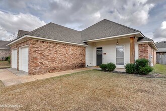 120 Lennox Pl in Brandon, MS - Building Photo - Building Photo
