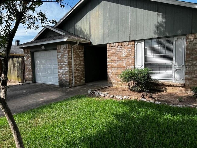 22118 Singing Spurs Dr in Katy, TX - Building Photo - Building Photo