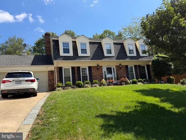 property at 5911 Benfield Dr