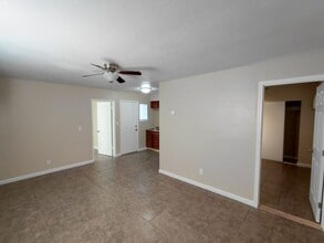 206-212 B St in Brawley, CA - Foto de edificio - Building Photo