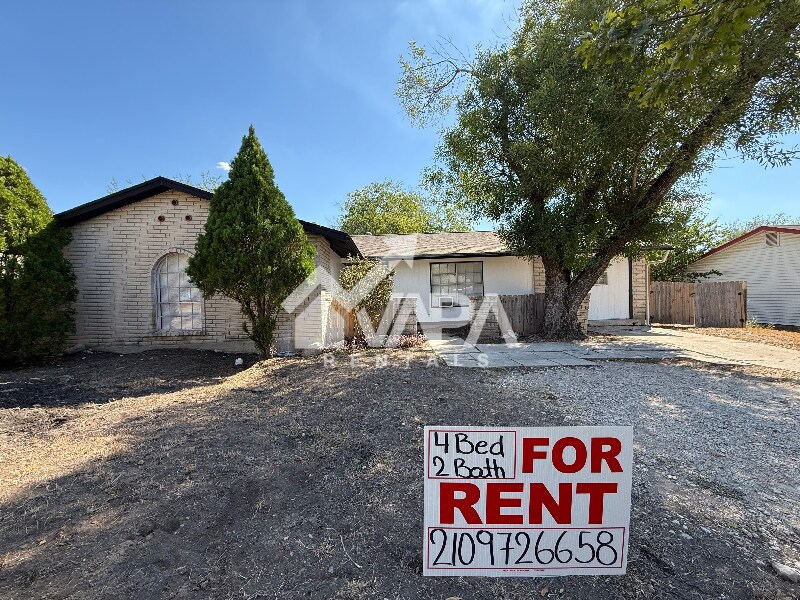 9418 Shields Dr in San Antonio, TX - Building Photo