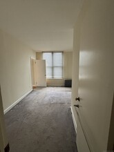 218 Flax Hill Rd in Norwalk, CT - Building Photo - Building Photo