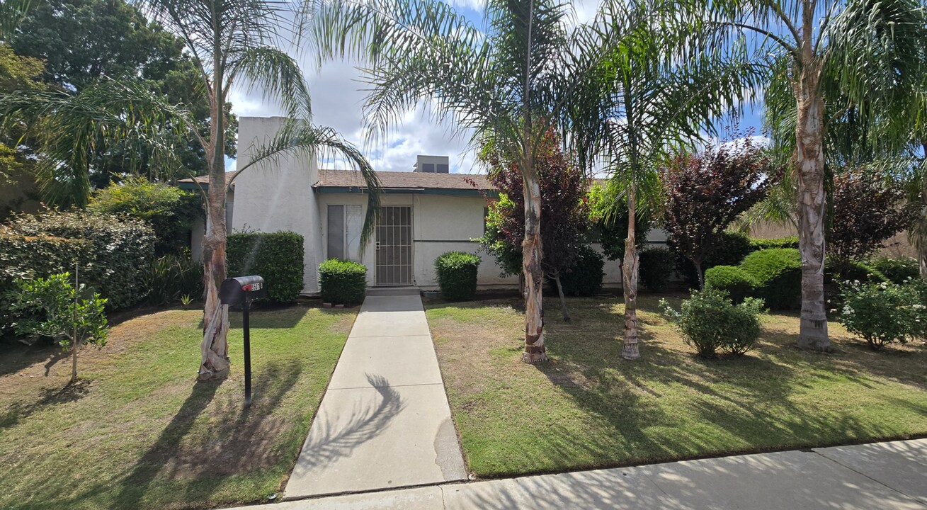 5507 Wilson Rd in Bakersfield, CA - Building Photo