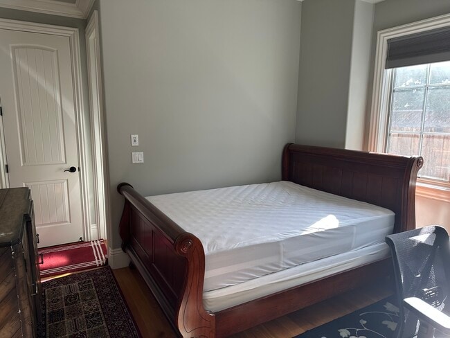 property at 410 Alger Dr