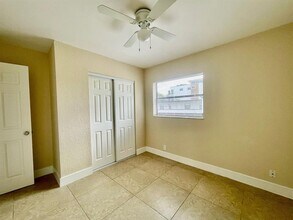 601 NE 29th Dr in Wilton Manors, FL - Foto de edificio - Building Photo