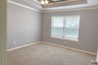 3995 Highland Dr in Tahlequah, OK - Foto de edificio - Building Photo